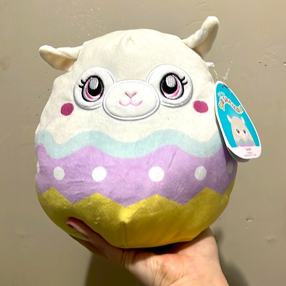 COPY - Selling Leah squishmallow
